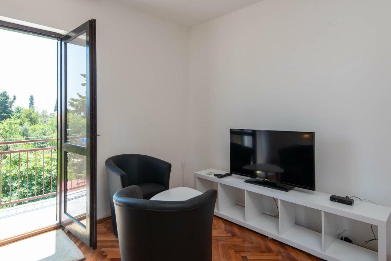 Apartments Ljiljana Orebic Exterior photo